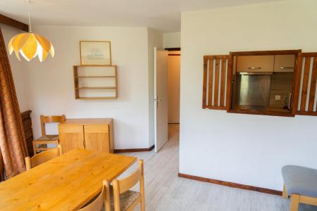 Rent in ski resort 2 room apartment 6 people (B103) - La Résidence le Belvédère - Les Orres - Living room