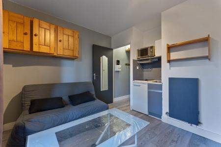 Rent in ski resort Studio 2 people (412) - La Résidence les Ecrins - Les Orres - Living room