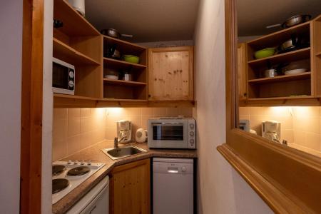 Rent in ski resort 2 room apartment sleeping corner 6 people (MBB203) - La Résidence les Eglantines - Les Orres - Kitchen