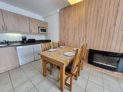 Rent in ski resort 2 room apartment 4 people (207) - Le Balcon des Airelles - Les Orres - Kitchen