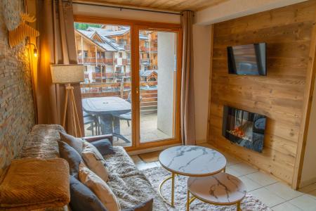 Rent in ski resort 3 room apartment 6 people (418) - Le Balcon des Airelles - Les Orres - Living room