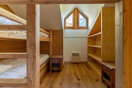 Rent in ski resort 3 room apartment cabin 8 people (601) - Le Balcon des Airelles - Les Orres - Bedroom
