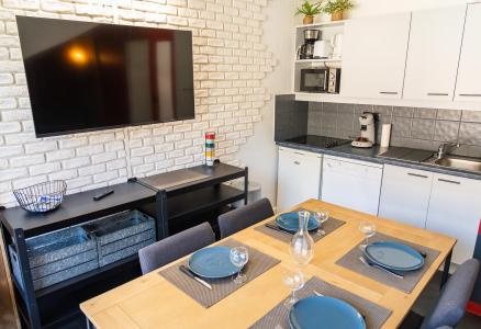Rent in ski resort 2 room apartment 6 people (203) - Le Parc des Airelles - Les Orres - Living room