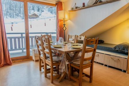 Location au ski Appartement 2 pièces 7 personnes (228) - Le Parc des Airelles - Les Orres - Séjour