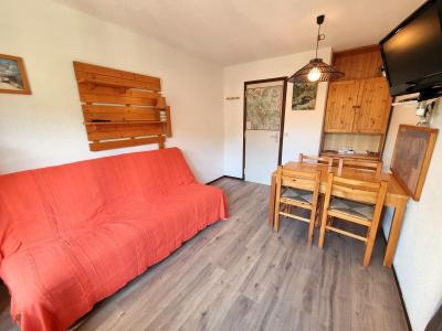 Rent in ski resort Studio sleeping corner 4 people (62) - Les Gradins - Les Orres - Living room