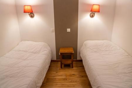 Rent in ski resort 2 room apartment 6 people (MBB001) - Les Hauts de Preclaux - Les Orres - Bedroom