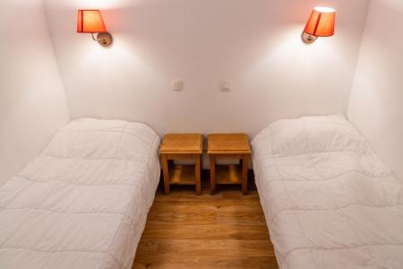 Rent in ski resort 2 room apartment cabin 6 people (MBC706) - Les Hauts de Preclaux - Les Orres - Bedroom