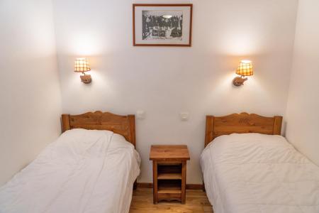 Rent in ski resort 2 room apartment cabin 6 people (MZ1216) - Les Hauts de Preclaux I - Les Orres - Bedroom