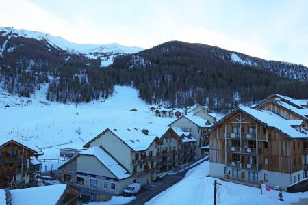Vacanze in montagna Appartamento su due piani 4 stanze per 8 persone (501) - Résidence Balcon des Airelles - Les Orres - Esteriore inverno