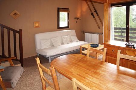 Rent in ski resort Studio sleeping corner 6 people (249) - Résidence l'Oustal - Les Orres - Dining area