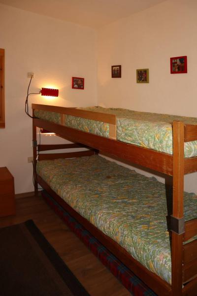 Skiverleih 2-Zimmer-Appartment für 6 Personen (450) - Résidence la Chamoisière - Les Orres - Offener Schlafbereich