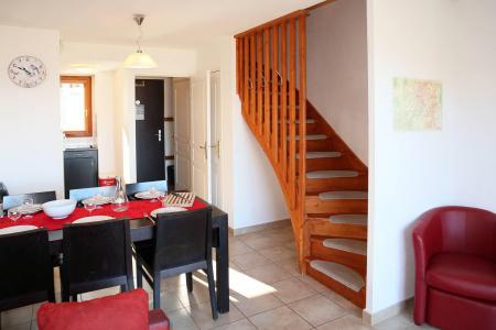 Rent in ski resort 3 room duplex apartment 6 people (1038) - Résidence la Combe d'Or - Les Orres - Living room