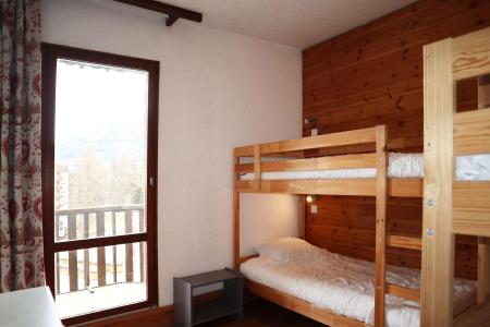 Rent in ski resort 4 room apartment 10 people (302) - RESIDENCE LE 1650 - Les Orres - Bedroom