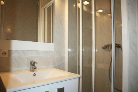 Rent in ski resort 4 room apartment 10 people (302) - RESIDENCE LE 1650 - Les Orres - Shower room