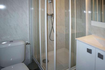 Soggiorno sugli sci RESIDENCE LE 1650 - Les Orres - Bagno con doccia