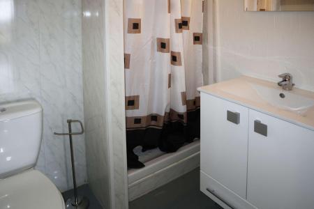 Rent in ski resort Studio 8 people (401) - RESIDENCE LE 1650 - Les Orres - Shower room