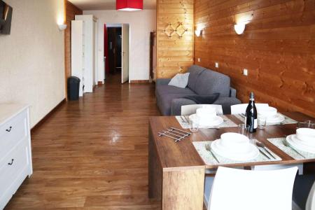 Wynajem na narty Studio z alkową 4 osoby (409) - RESIDENCE LE 1650 - Les Orres - Pokój gościnny