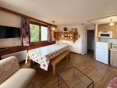 Rent in ski resort 4 room apartment sleeping corner 10 people (293) - Résidence le Belvédère - Les Orres - Living room