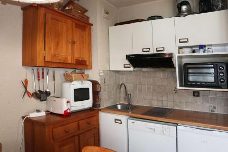 Rent in ski resort 2 room apartment 6 people (506) - Résidence le Cairn - Les Orres