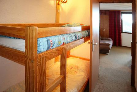 Rent in ski resort Studio sleeping corner 4 people (273) - Résidence le Cairn - Les Orres - Apartment
