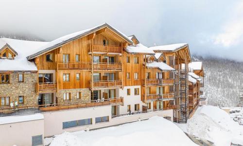 Location au ski Résidence Le Parc des Airelles *** - Maeva Home - Les Orres - Extérieur hiver