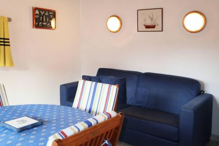 Rent in ski resort Studio 4 people (320) - Résidence le Silhourais - Les Orres - Living room