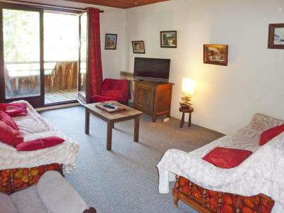 Rent in ski resort 2 room apartment sleeping corner 6 people (300) - Résidence le Sunny Snow - Les Orres - Living room