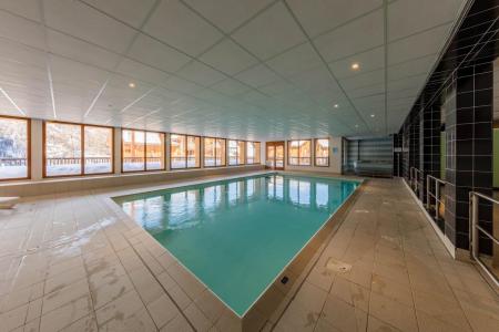 Location au ski Résidence les Balcons de Bois Méan - Les Orres - Piscine
