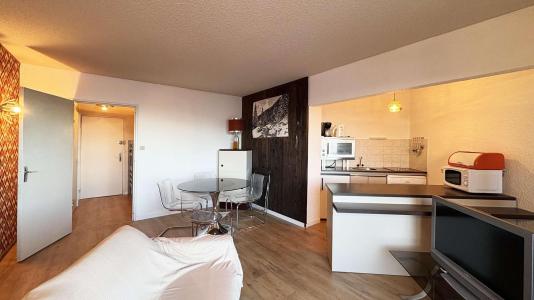 Rent in ski resort 2 room apartment sleeping corner 6 people (38) - Résidence les Carlines - Les Orres - Living room