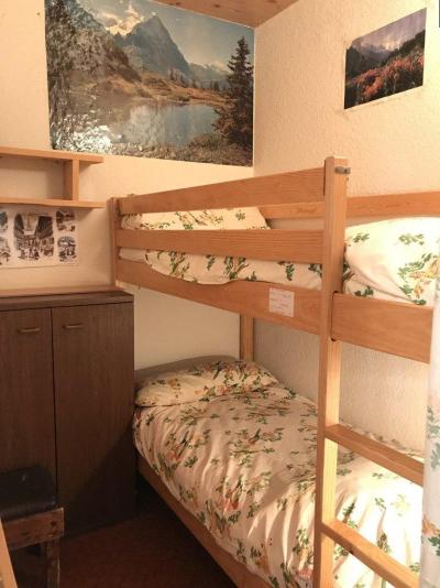 Rent in ski resort 2 room apartment sleeping corner 6 people (407) - Résidence les Carlines - Les Orres - Apartment