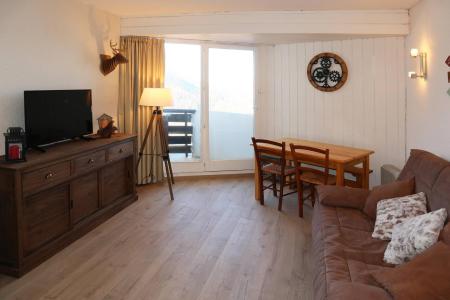 Rent in ski resort Studio 4 people (008) - Résidence les Carlines - Les Orres - Apartment