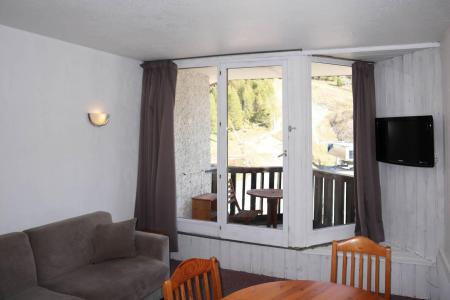 Rent in ski resort Studio sleeping corner 4 people (010) - Résidence les Carlines - Les Orres - Apartment