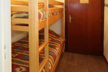 Rent in ski resort 2 room apartment sleeping corner 6 people (055) - Résidence les Cembros - Les Orres - Cabin