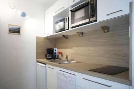 Rent in ski resort 2 room apartment sleeping corner 6 people (062) - Résidence les Cembros - Les Orres - Kitchenette