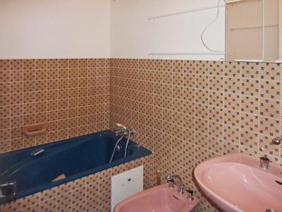 Rent in ski resort 2 room apartment sleeping corner 6 people (063) - Résidence les Cembros - Les Orres - Bathroom