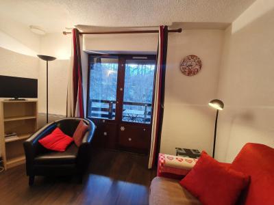 Rent in ski resort Studio sleeping corner 4 people (203) - Résidence Les Crocus - Les Orres - Apartment