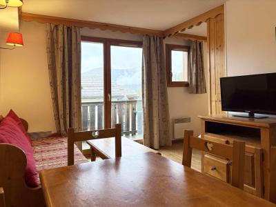 Wynajem na narty Apartament 2 pokojowy z alkową 6 os&oacute;b (819) - Résidence les Eglantines - Les Orres - Pokój gościnny