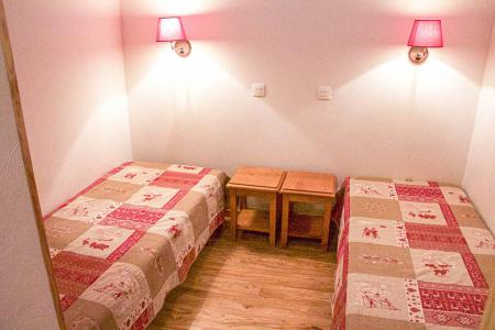 Ski verhuur Appartement 2 kamers 6 personen (812) - Résidence les Eglantines - Les Orres - Cabine