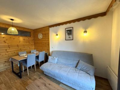 Rent in ski resort 2 room apartment 6 people (1213) - Résidence les Erines - Les Orres - Living room