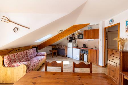 Rent in ski resort 2 room apartment sleeping corner 6 people (1304) - Résidence les Erines - Les Orres - Living room