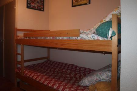 Rent in ski resort 2 room apartment 6 people (486) - Résidence les Flocons - Les Orres - Sleeping area
