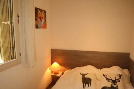 Rent in ski resort 2 room apartment sleeping corner 6 people (465) - Résidence les Flocons - Les Orres - Bedroom