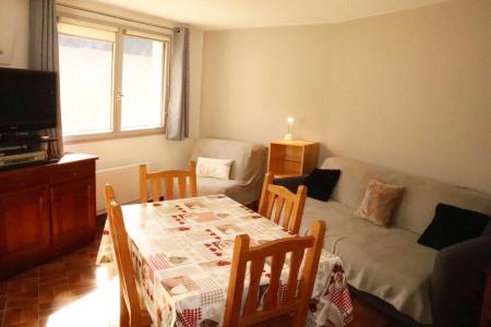 Rent in ski resort 2 room apartment sleeping corner 6 people (465) - Résidence les Flocons - Les Orres - Living room