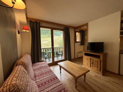 Rent in ski resort 2 room apartment sleeping corner 6 people (MBC609) - Résidence les Hauts de Préclaux I - Les Orres - Living room