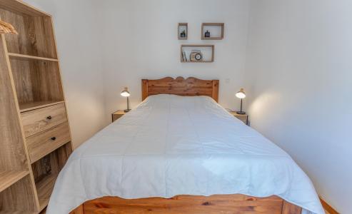 Rent in ski resort 3 room apartment sleeping corner 8 people (MZ1112) - Résidence les Hauts de Préclaux I - Les Orres - Bedroom