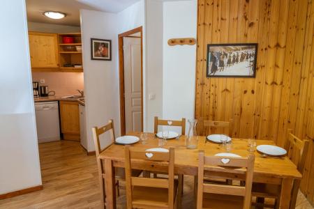 Skiverleih 3-Zimmer-Holzhütte für 6 Personen (MBB105) - Résidence les Hauts de Préclaux I - Les Orres - Wohnzimmer