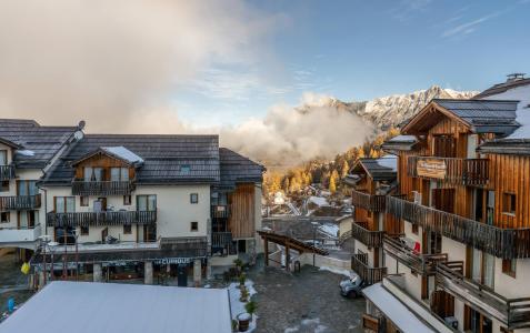 Soggiorno sugli sci Studio con alcova per 4 persone (MBB406) - Résidence les Hauts de Préclaux I - Les Orres - Esteriore inverno