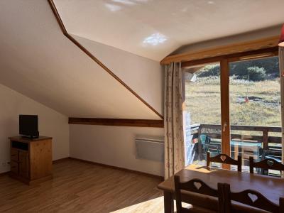 Wynajem na narty Apartament 2 pokojowy 4 osób (MBC703) - Résidence les Hauts de Préclaux I - Les Orres - Jadalnia