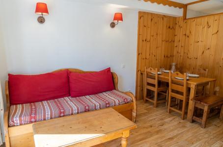 Wynajem na narty Apartament 2 pokojowy kabina 6 osób (MBC610) - Résidence les Hauts de Préclaux I - Les Orres - Pokój gościnny