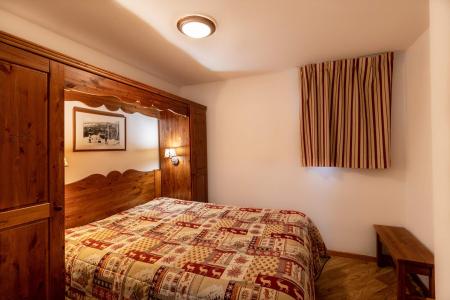 Rent in ski resort 2 room apartment sleeping corner 6 people (2203) - Résidence les Silènes - Les Orres - Bedroom